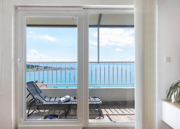 Apartment 30 M From Beach,Makarska,Marija