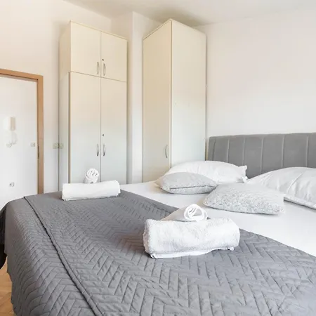 Apartment 30 M From Beach,Makarska,Marija Extérieur photo