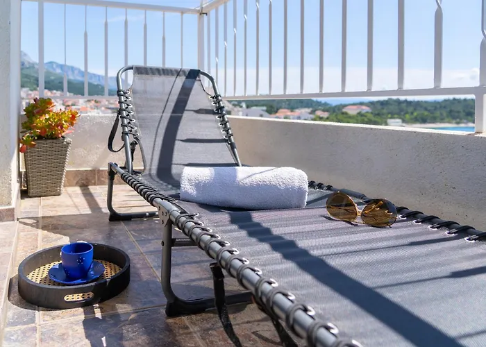 Apartment 30 M From Beach,Makarska,Marija