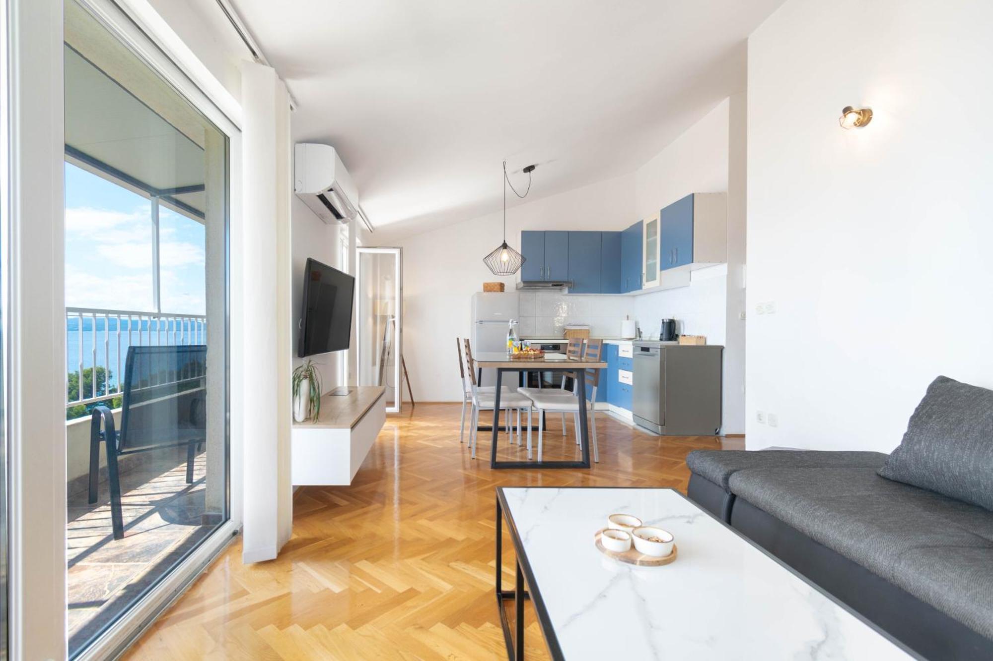 Apartment 30 M From Beach,makarska,marija *