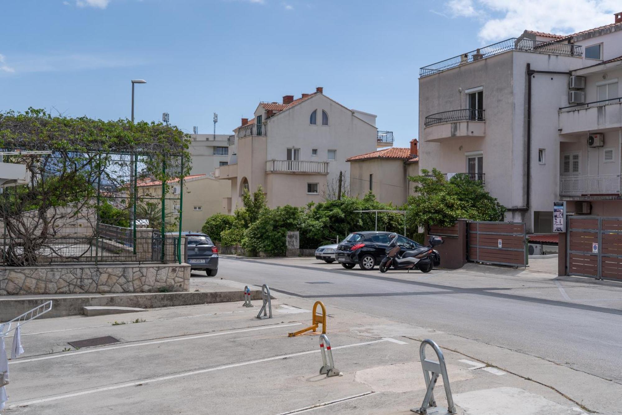 Apartment 30 M From Beach,makarska,marija *